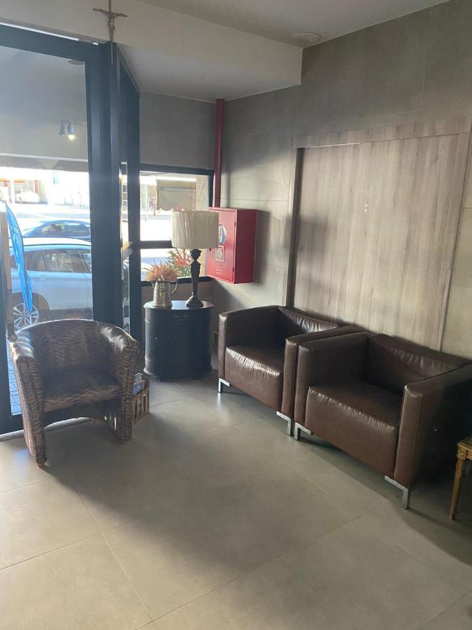 Avenida Hotel De レゼンデ エクステリア 写真